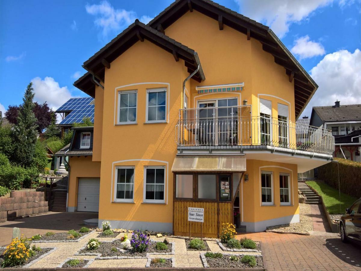 Haus Simon Apartment Blankenrath Exterior foto