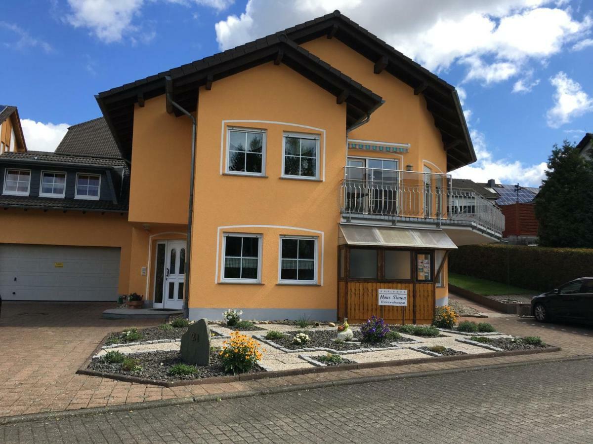 Haus Simon Apartment Blankenrath Exterior foto