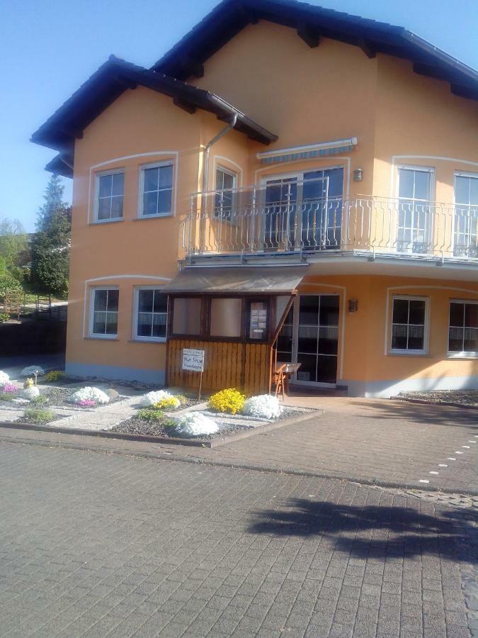 Haus Simon Apartment Blankenrath Exterior foto